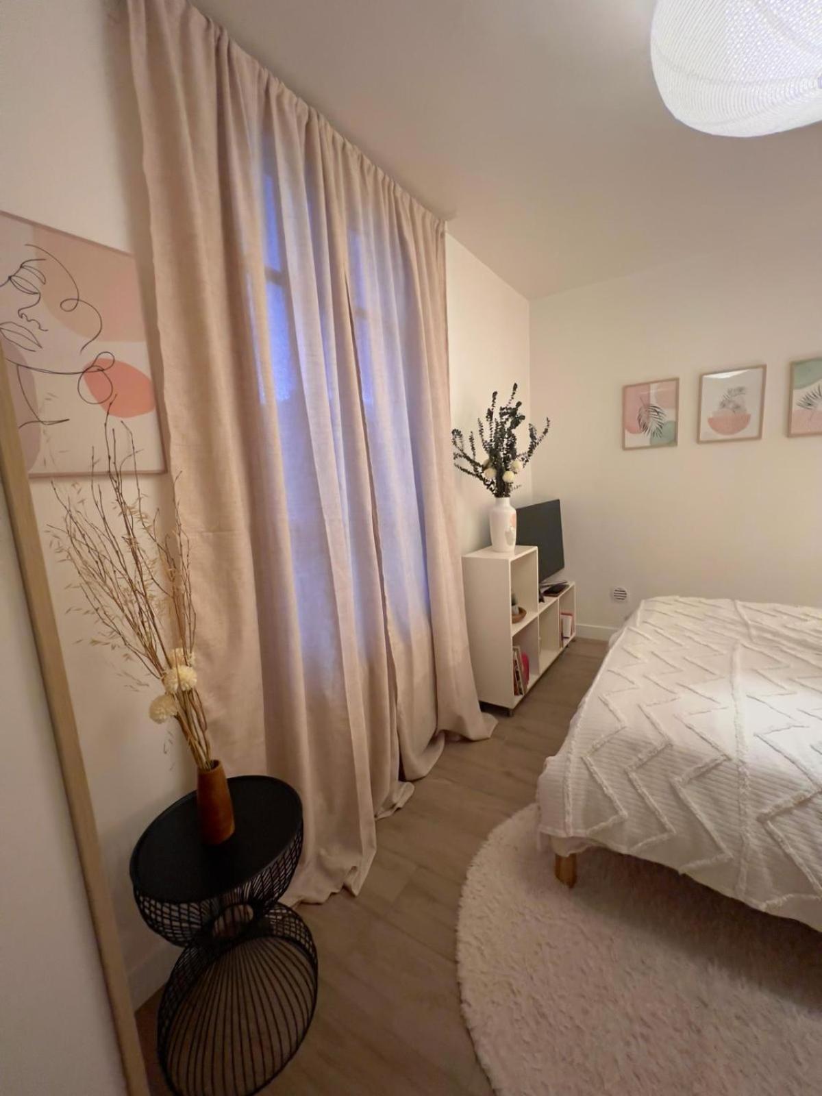 Apartmán Escale Cosy A Pontoise Jacuzzi Et Terrasse Exteriér fotografie
