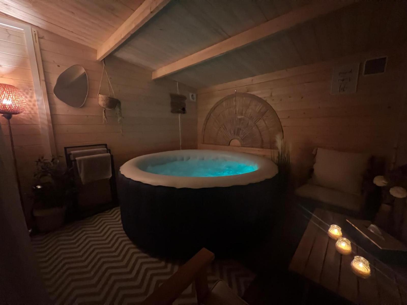 Apartmán Escale Cosy A Pontoise Jacuzzi Et Terrasse Exteriér fotografie